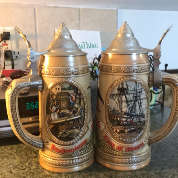 ANHEISER BUSCH  HAND CRAFTED Beer steins - stamped- great gift ! - Picture 3 of 4